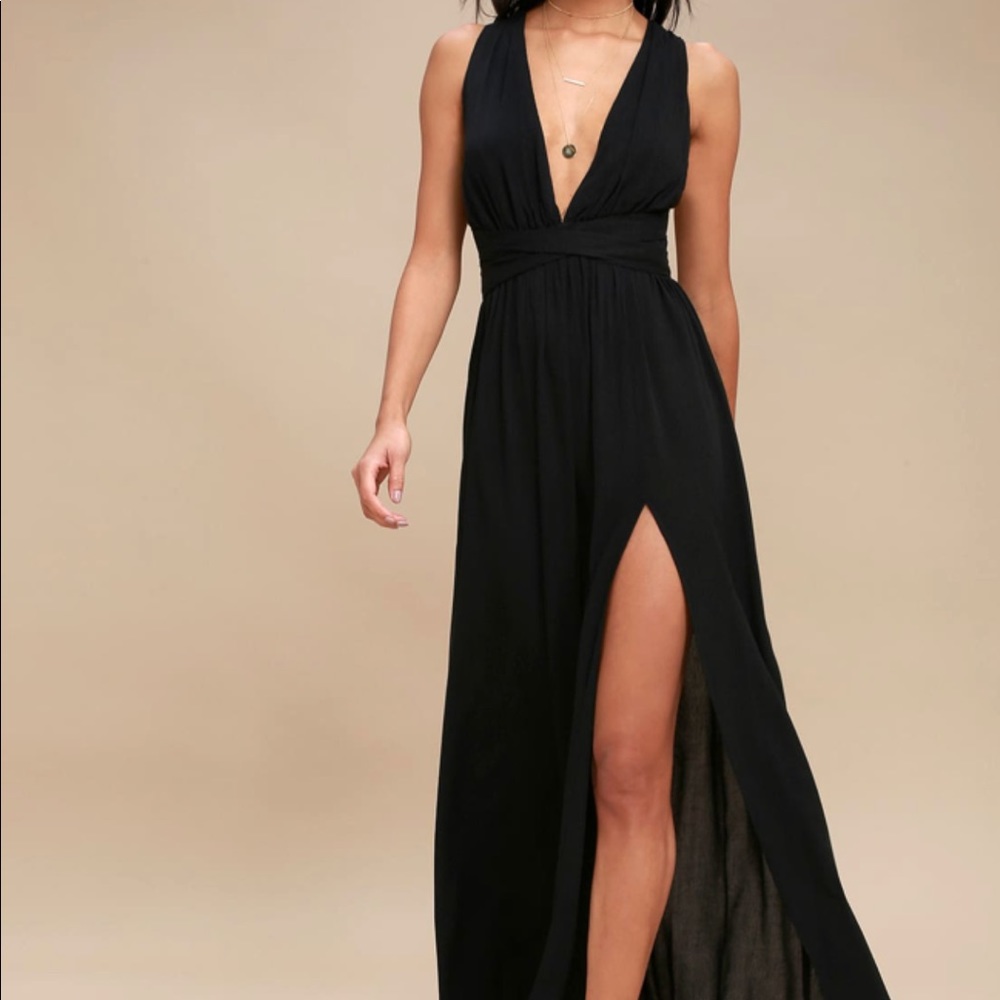 Lulu’s Passionate Black Halter Maxi Dress